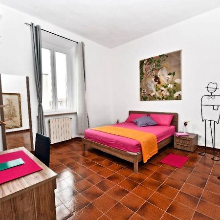 Borgo 98 Guest House Matrimoniale Con Bagno Privato ليفورنو المظهر الخارجي الصورة